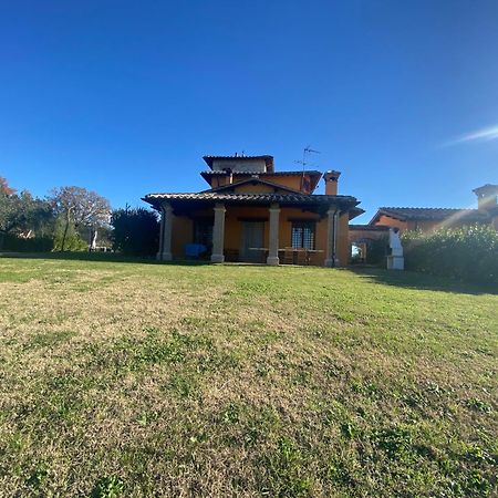 La Casa Di Betta Villa Monte Campano Luaran gambar