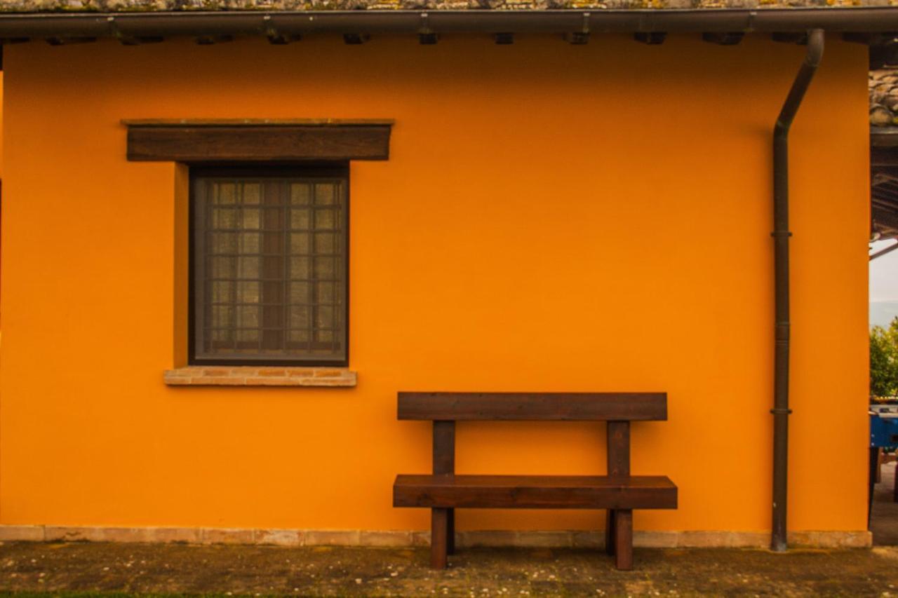 La Casa Di Betta Villa Monte Campano Luaran gambar