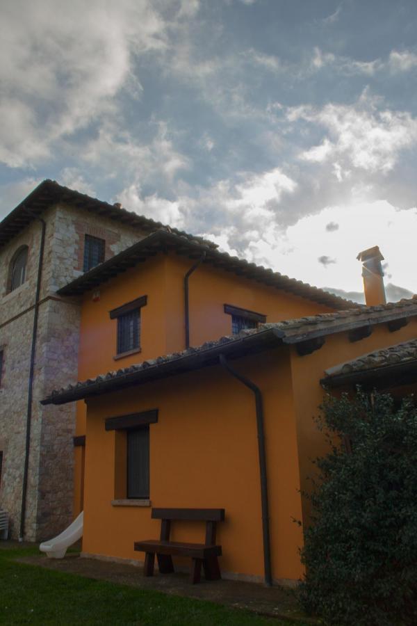 La Casa Di Betta Villa Monte Campano Luaran gambar