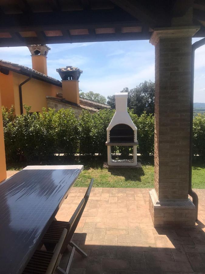 La Casa Di Betta Villa Monte Campano Luaran gambar
