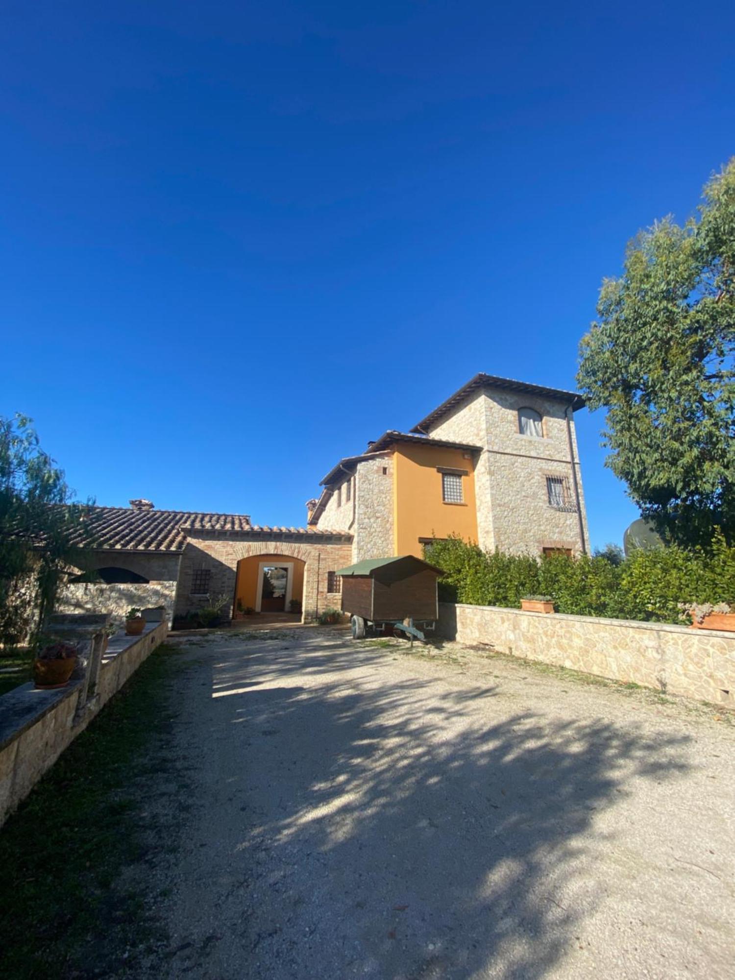 La Casa Di Betta Villa Monte Campano Luaran gambar